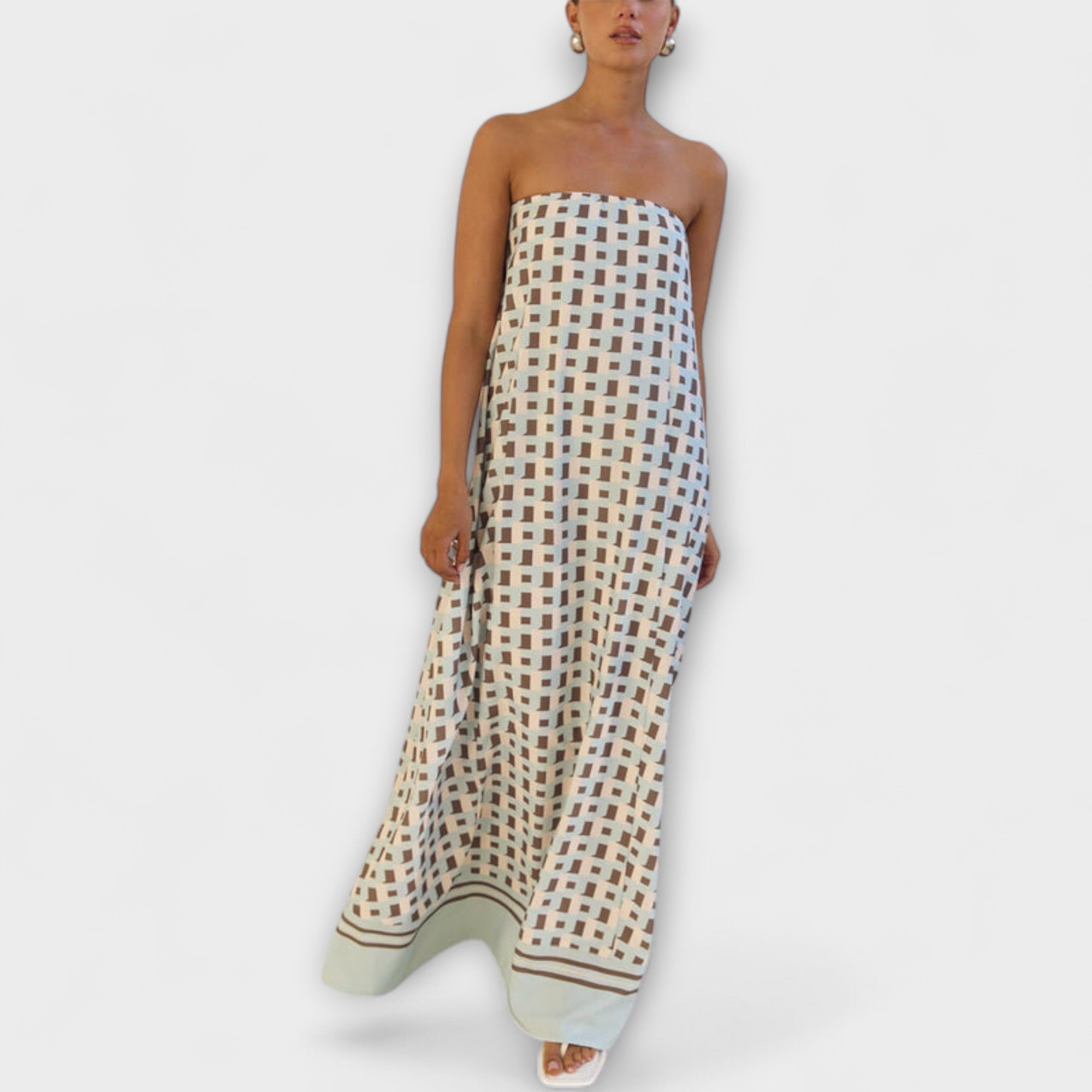 Hasel - Einzigartiges geometrisches Off-Shoulder Maxi-Kleid