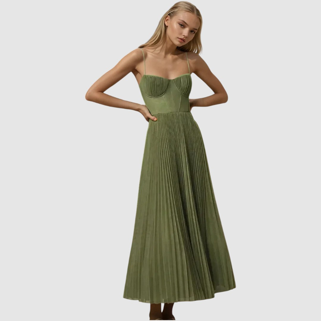 Adéla - Plisseekleid mit offenem Rücken