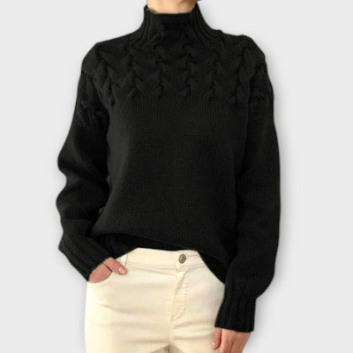 Eva - Damenpullover mit Zopfstrick-Detail