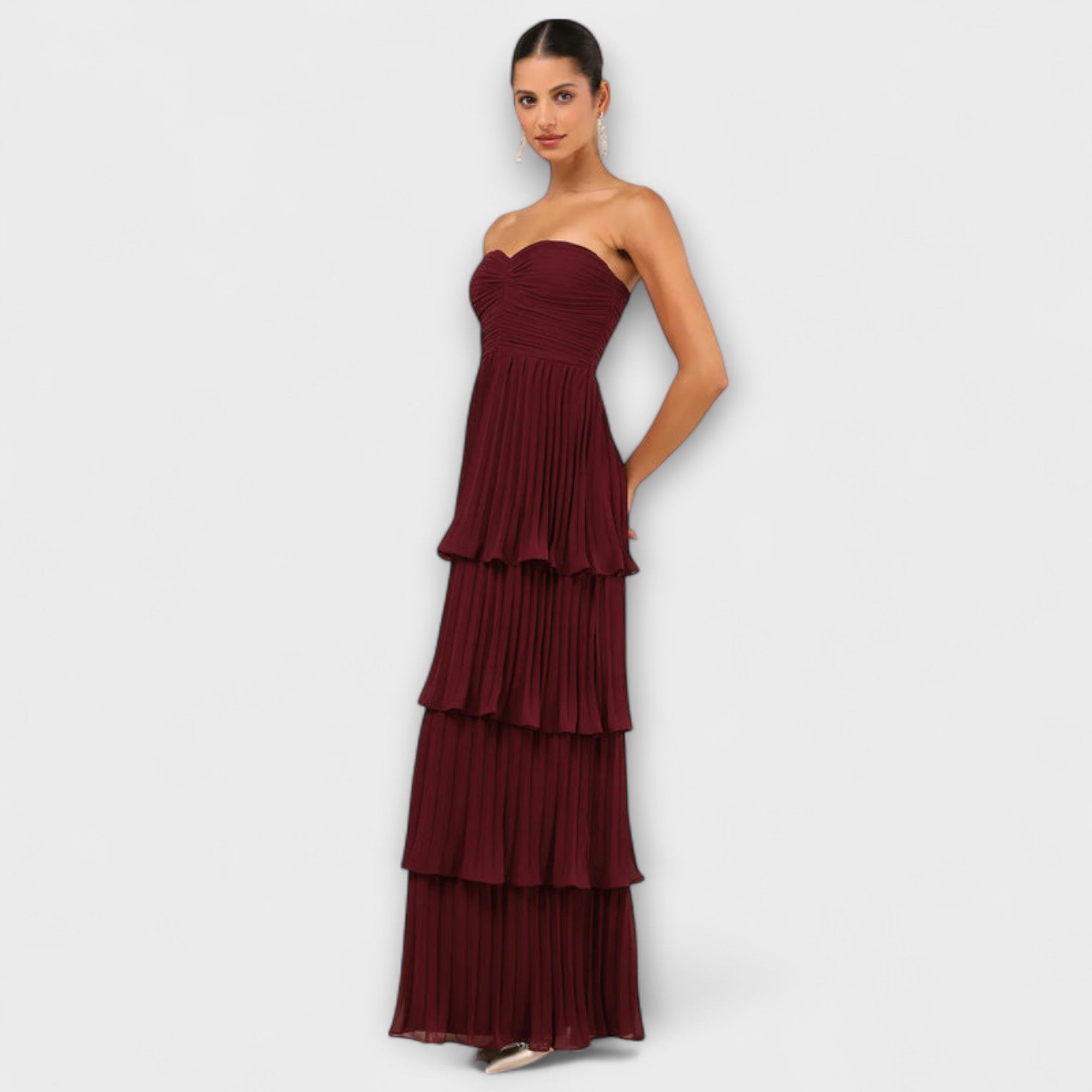 Lorena - Trägerloses, gestuftes Maxikleid