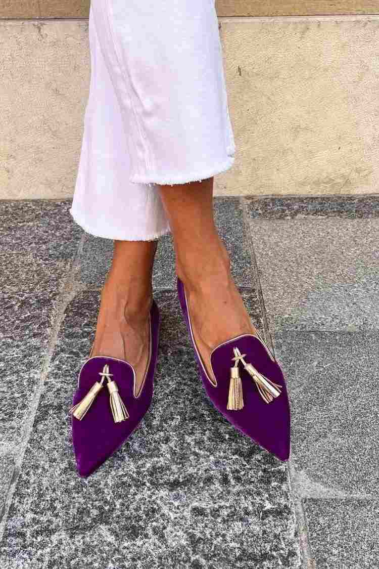 Portia - Spitze Loafer mit Goldquasten