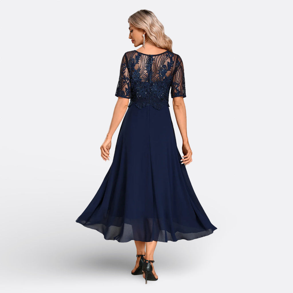 Mariana - Spitzenkleid mit Kurzarm
