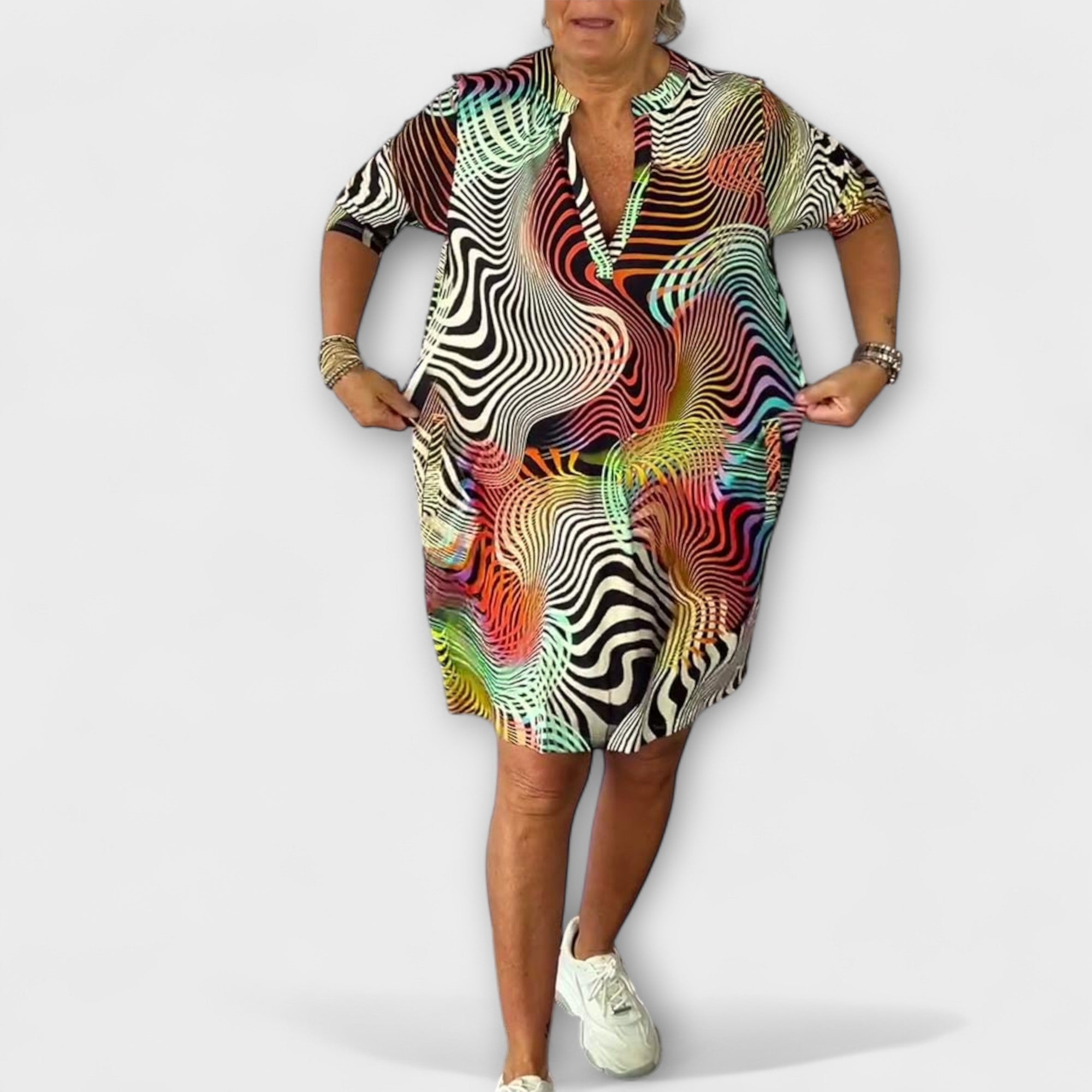 Liora - Buntes Kleid mit V-Ausschnitt