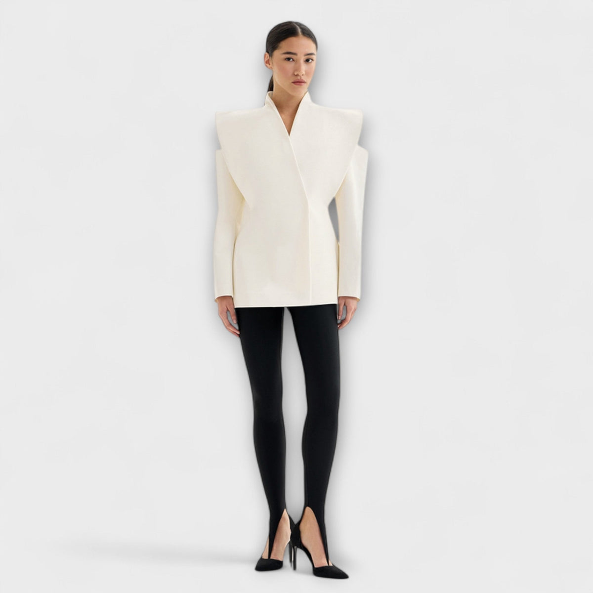 Blazer Damen Tailliert Schulterbetont Elegant Büro – Valeria
