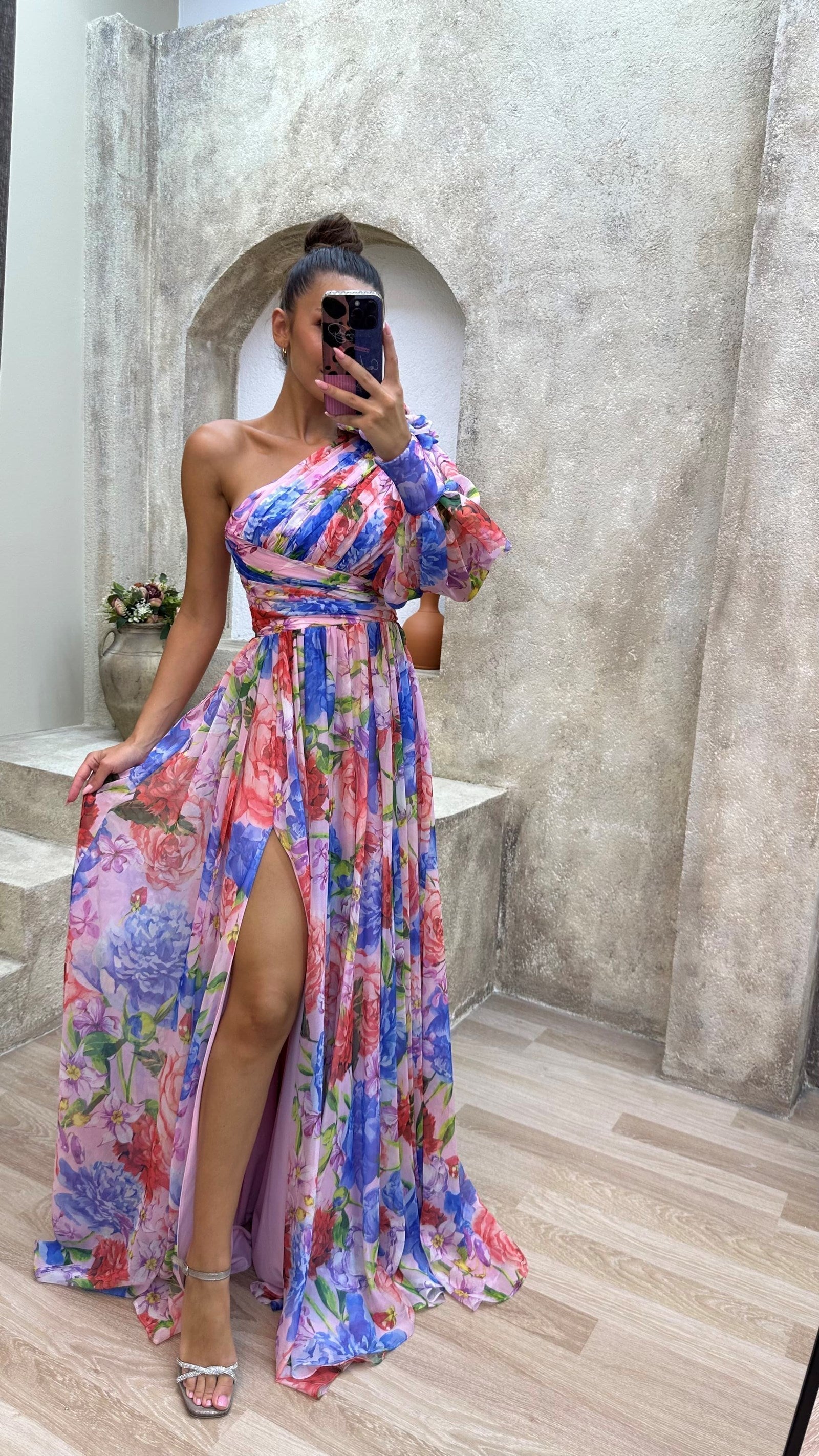Whitney - Elegantes und Fliessendes Kleid