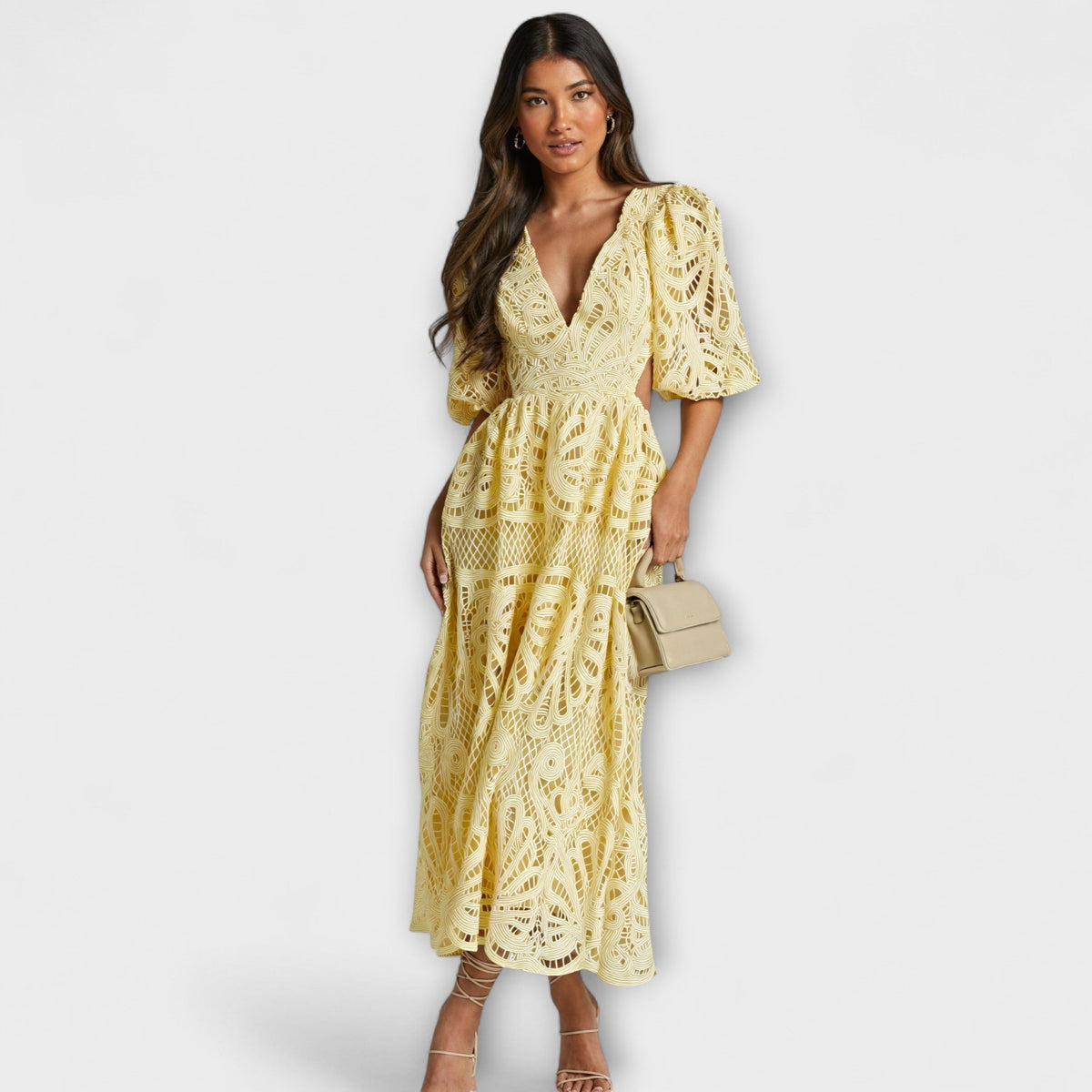 Elegantes Kleid mit zarten Details