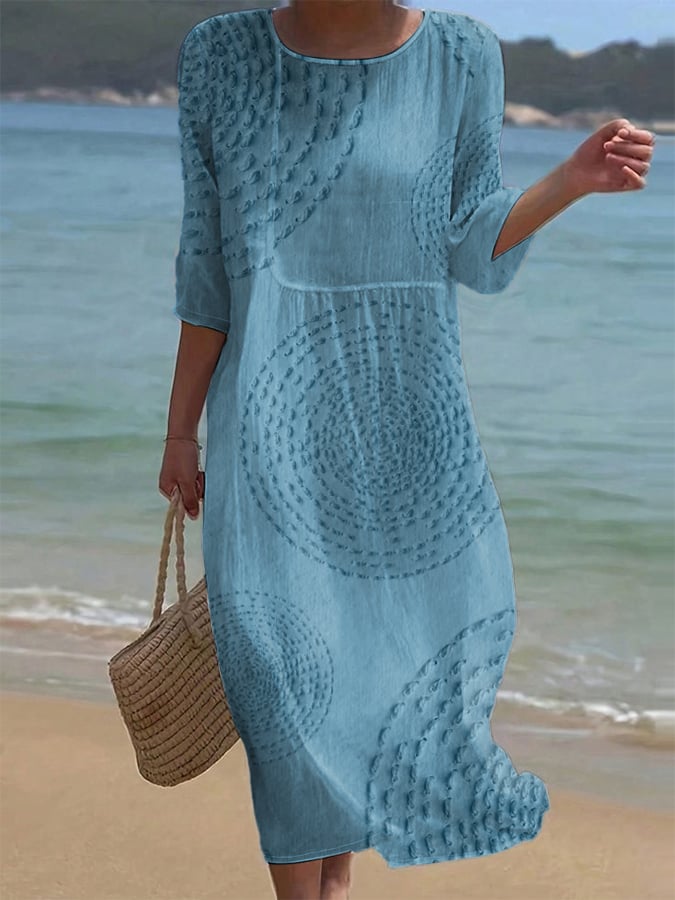 Besticktes Kleid mit luftiger Eleganz