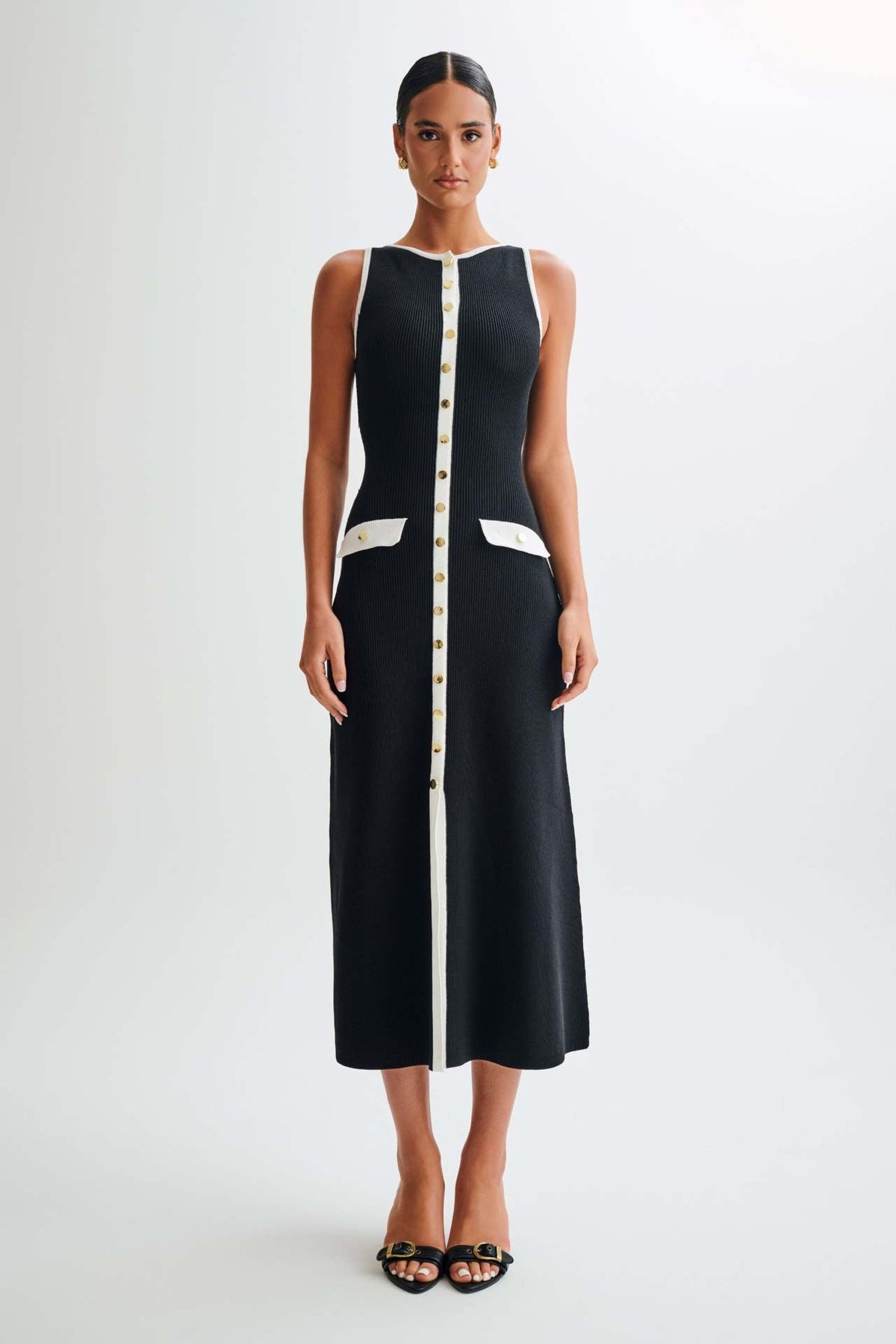 Gabriela - Ärmelloses Strickkleid mit Knöpfen