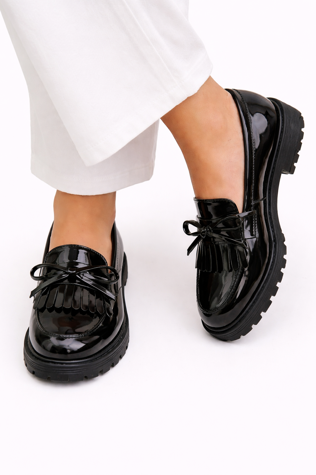 Cailie - Lackloafer mit Fransen und Schleife