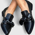 Emberlyssa - Schwarze Loafer mit Lackschleife