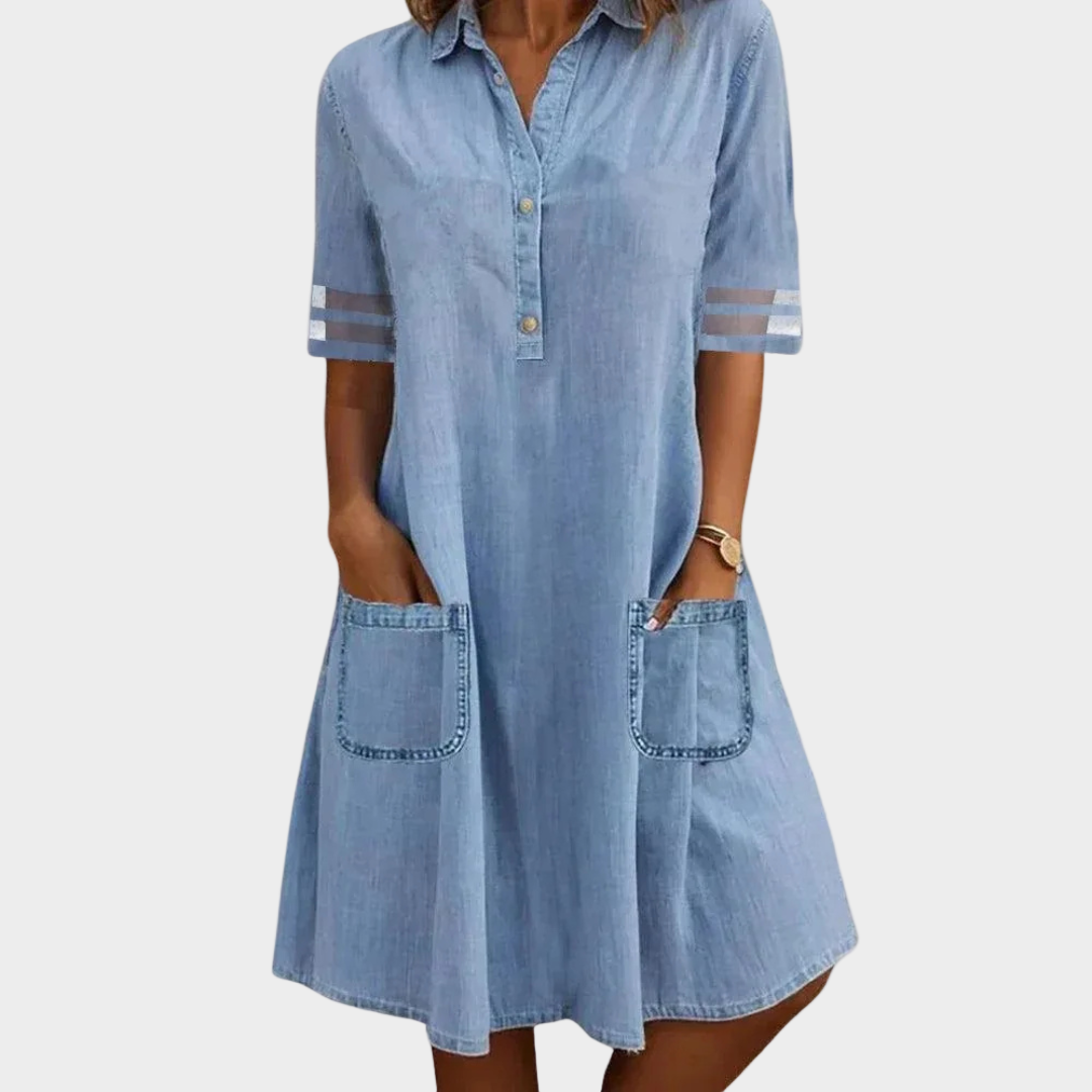 Leichtes und luftiges Jeanskleid
