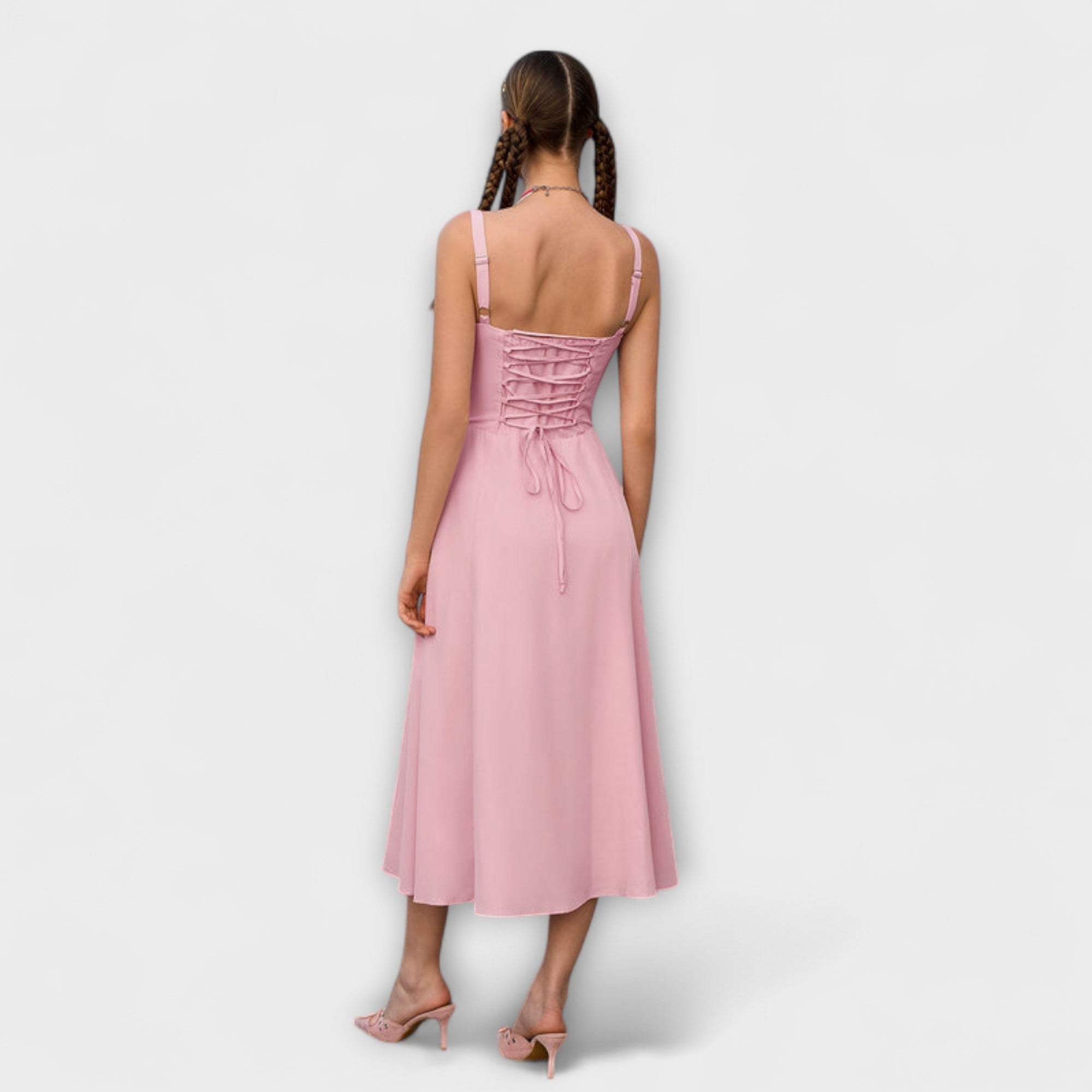 Hope - Rüschentop Kleid mit Schlitzdetail