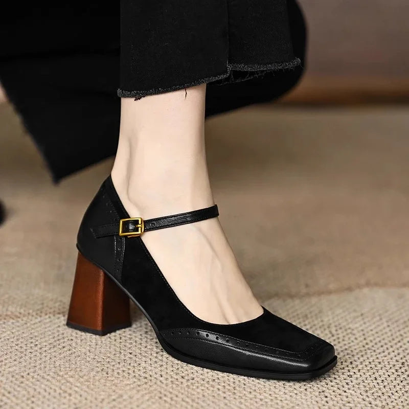 Charlotte - Klassische Pumps