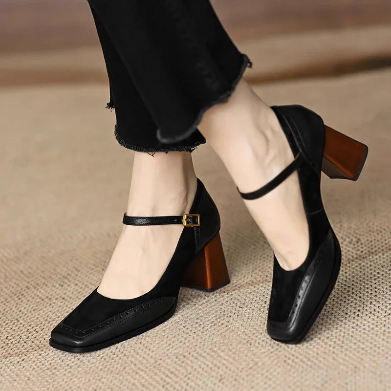 Charlotte - Klassische Pumps
