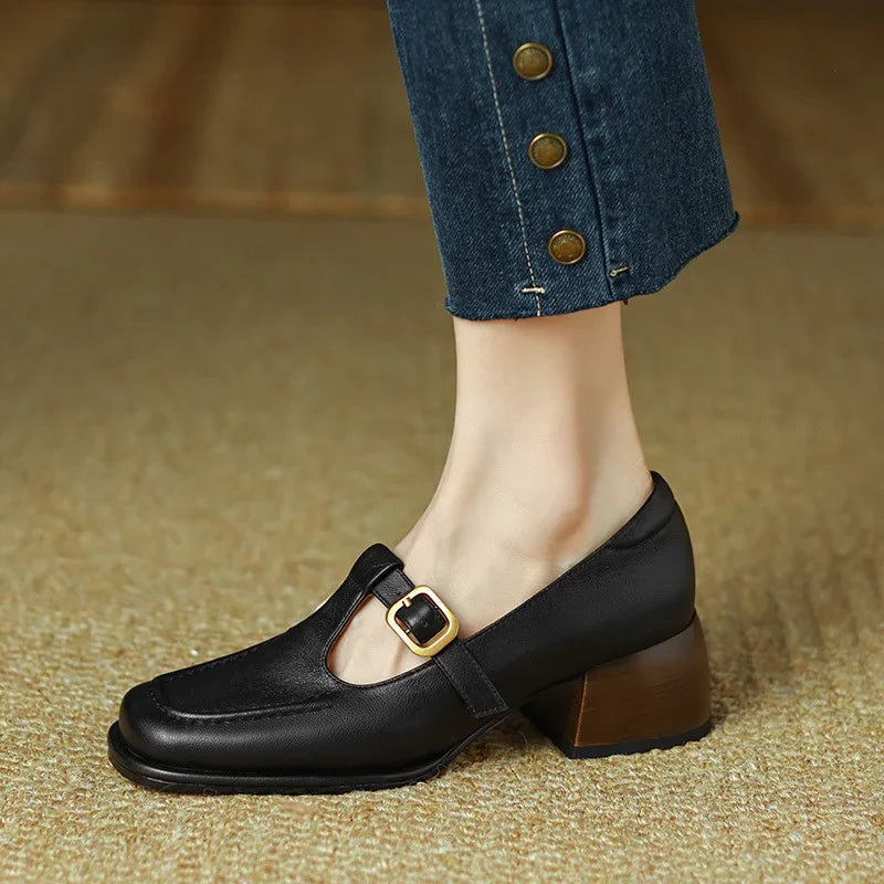 Emilia - T-Steg-Schuhe im Vintage-Stil