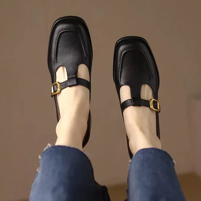 Emilia - T-Steg-Schuhe im Vintage-Stil