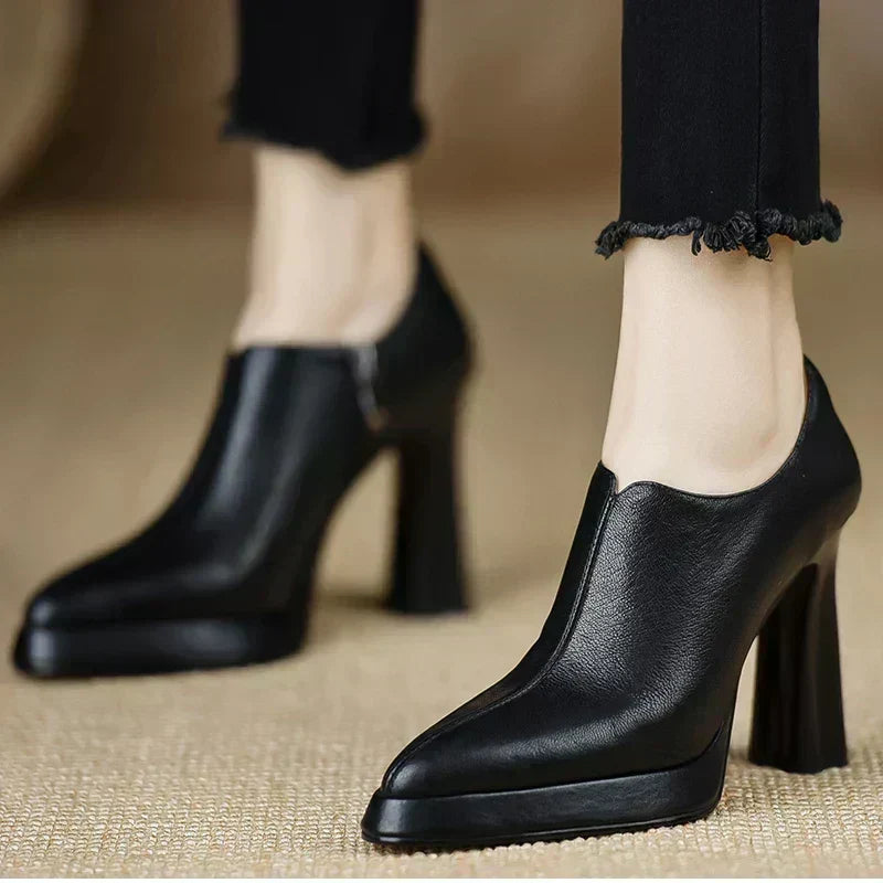 Lina - Spitze Pumps mit hohem Absatz