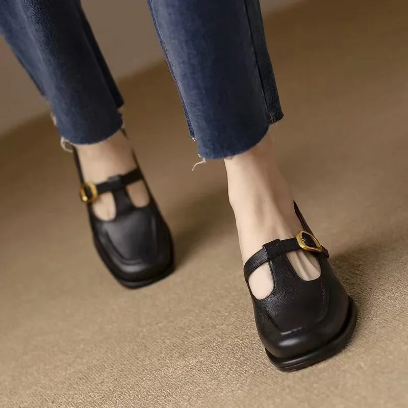 Emilia - T-Steg-Schuhe im Vintage-Stil