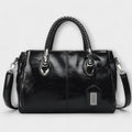Reisetasche Damen Geräumig Robuste Griffe Minimalistisch Schwarz Blau Rot Braun – Flair