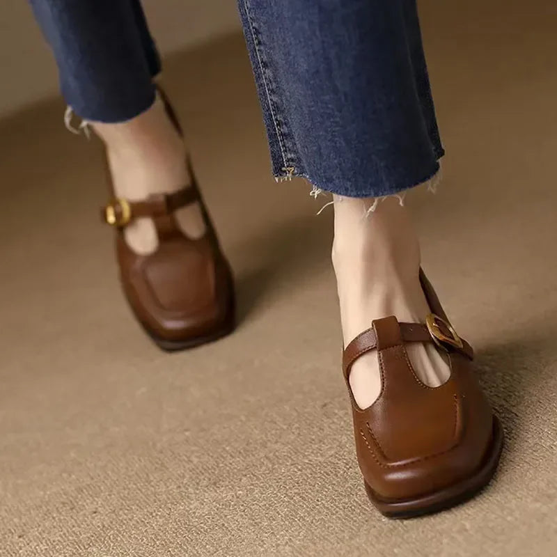 Emilia - T-Steg-Schuhe im Vintage-Stil