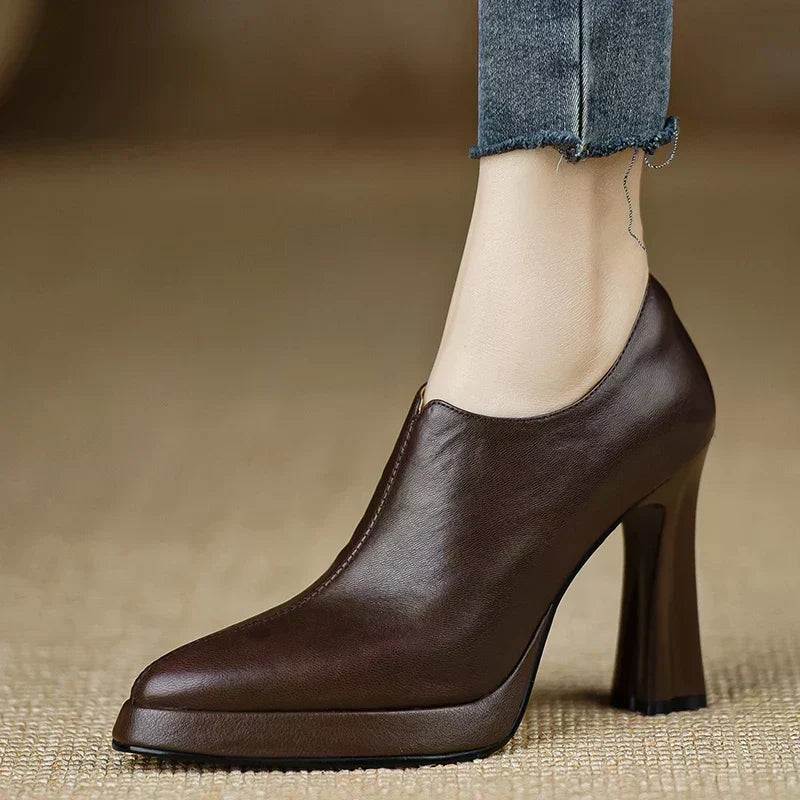 Lina - Spitze Pumps mit hohem Absatz