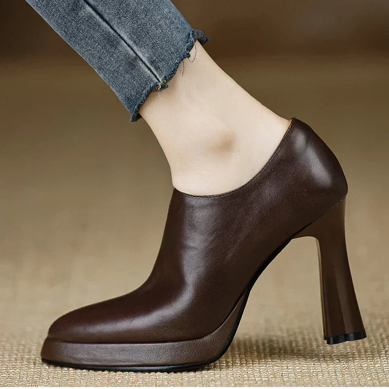 Lina - Spitze Pumps mit hohem Absatz