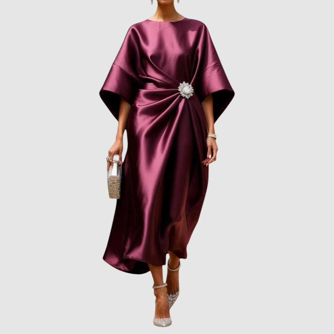 Mia - Abendkleid mit Zierschnalle