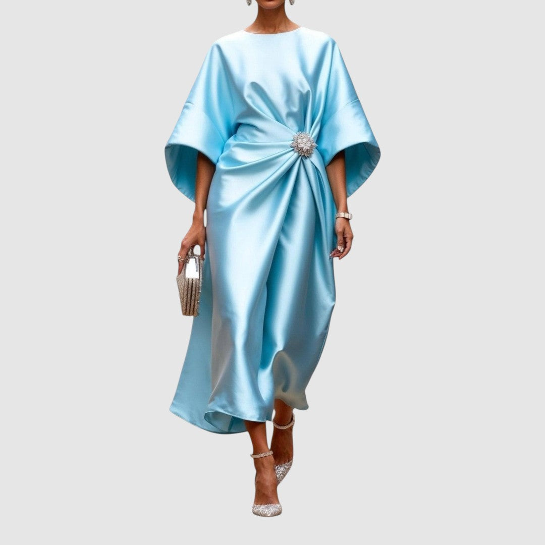 Mia - Abendkleid mit Zierschnalle