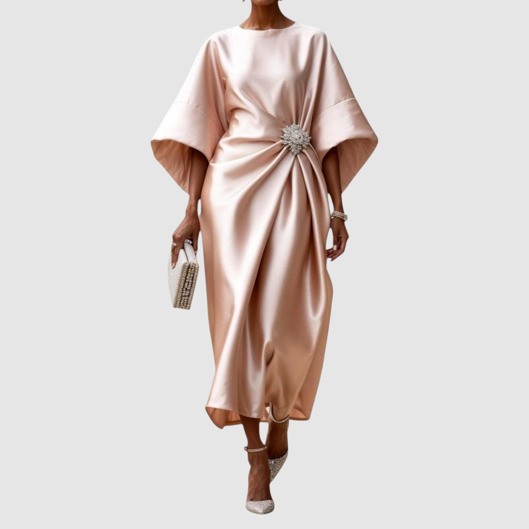 Mia - Abendkleid mit Zierschnalle