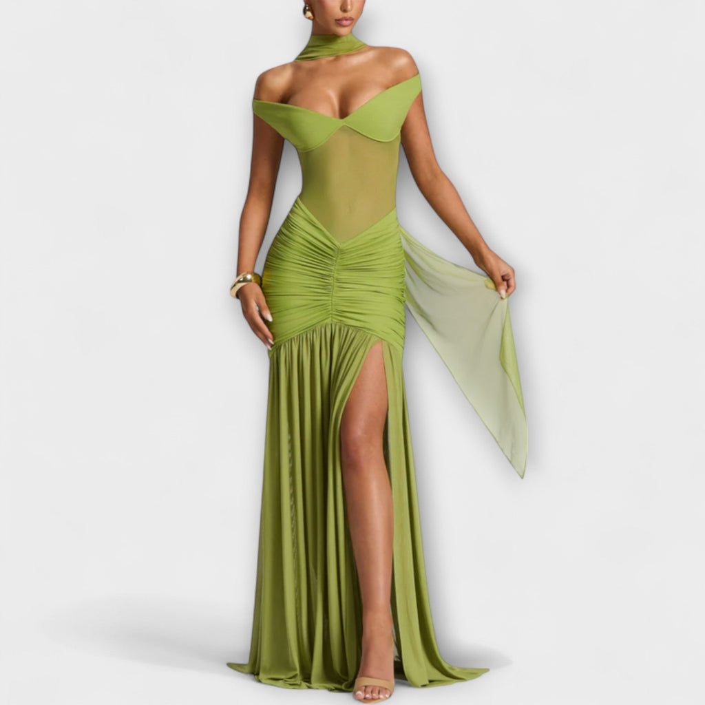 Therese – Schlitzkleid mit Wow Faktor