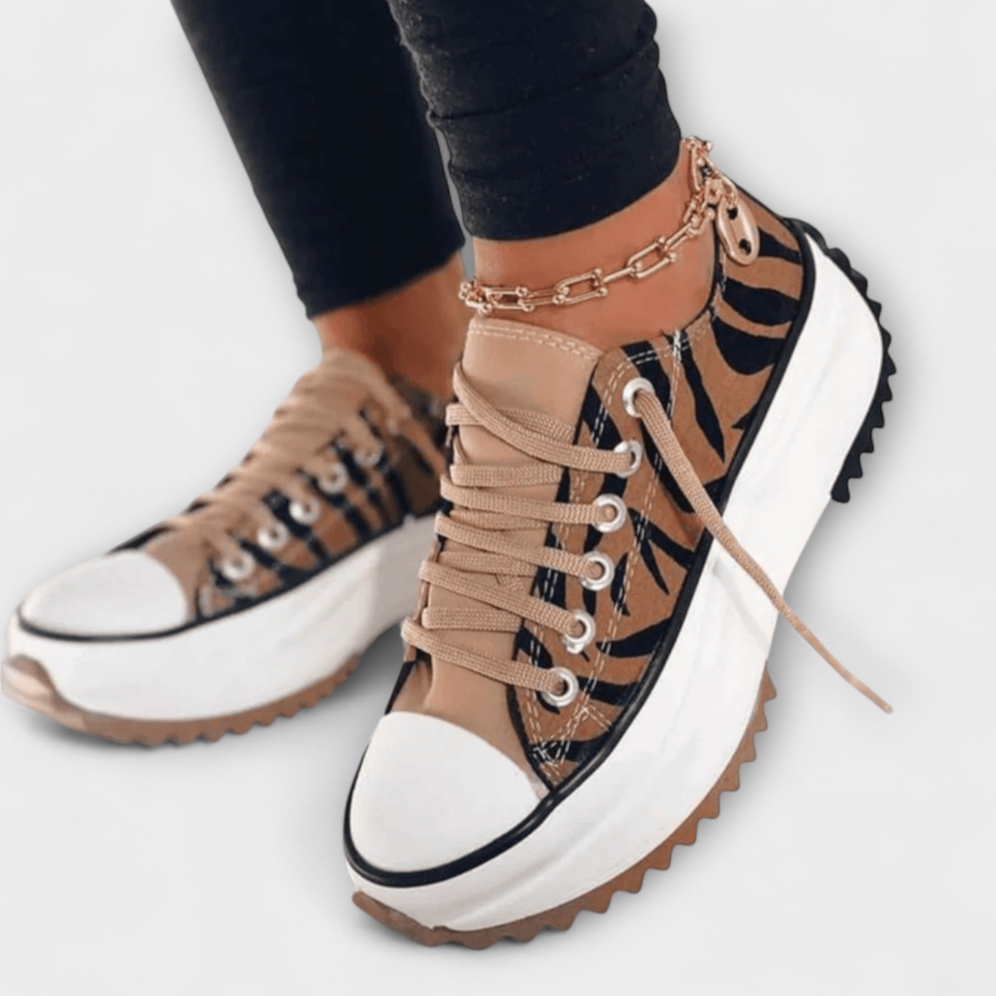 Sneaker Damen Plateausohle Schnürung Tigermuster Braun Khaki – Jinky