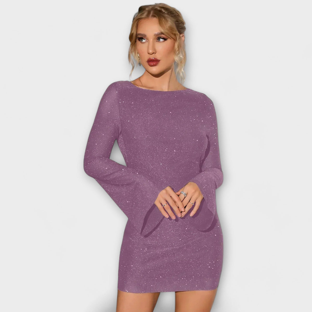 Paillettenkleid mit offenem Rücken