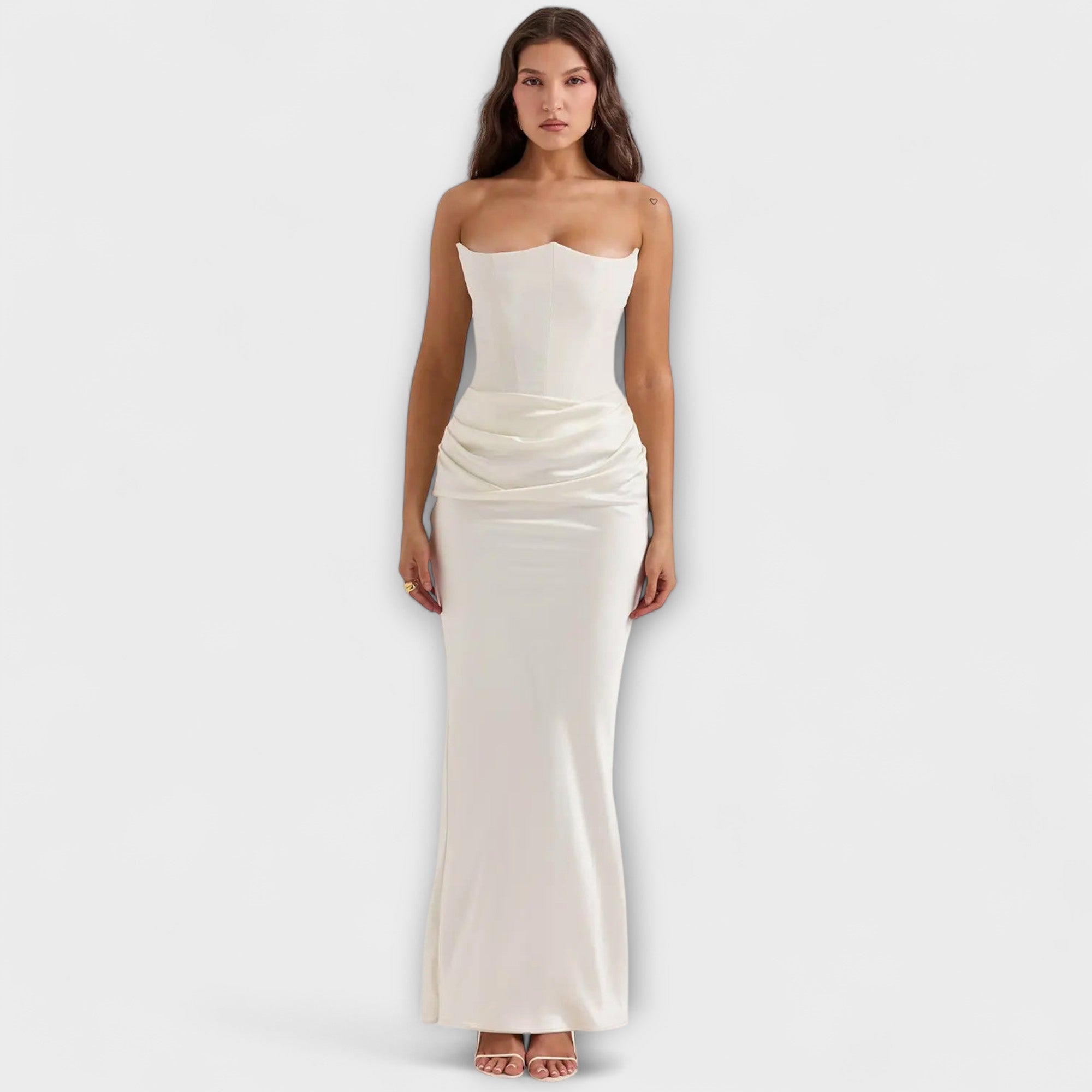 Schulterfreies Satin-Maxikleid mit Drapierung